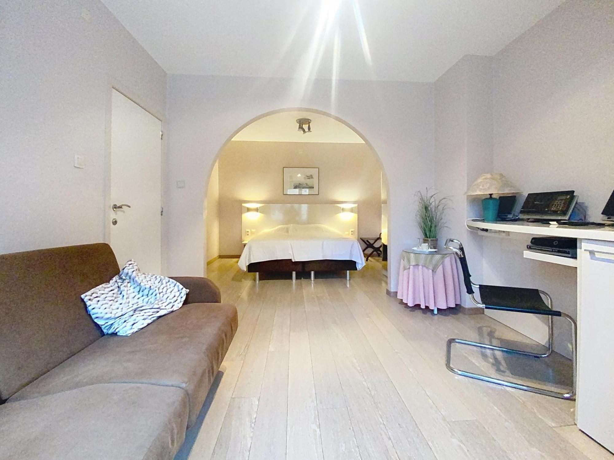 Gastenkamers Centersuites Oostduinkerke Zewnętrze zdjęcie